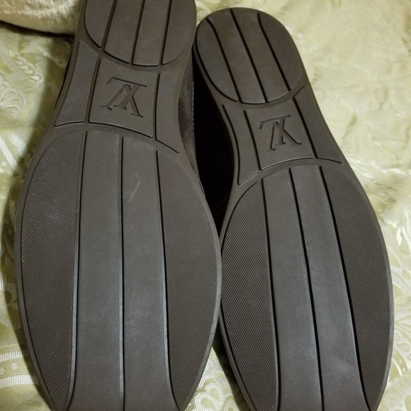 💯Authentic Louis vuitton men shoes - Picture 3 of 5